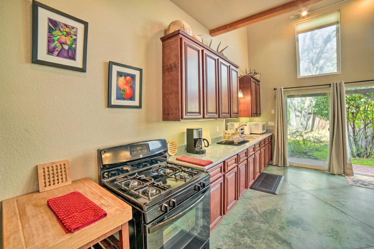 Hilltop Loft Ukiah Vacation Rental! Экстерьер фото